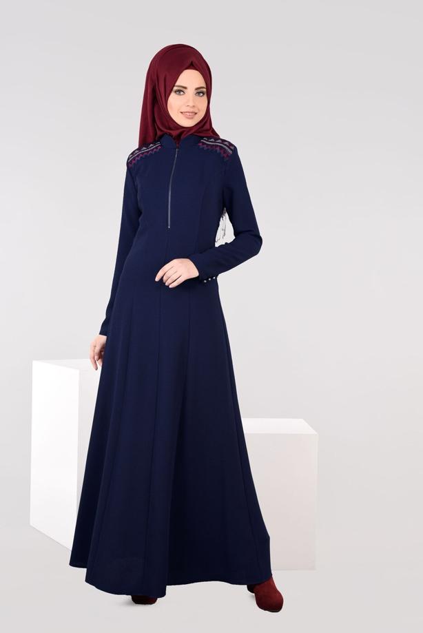 Tesettür giyim LACİVERT FERMUAR DETAYLI NAKIŞLI ELBİSE 4966  - TRENDTESETTÜR
