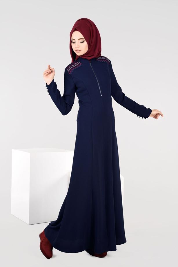Tesettür giyim LACİVERT FERMUAR DETAYLI NAKIŞLI ELBİSE 4966  - TRENDTESETTÜR
