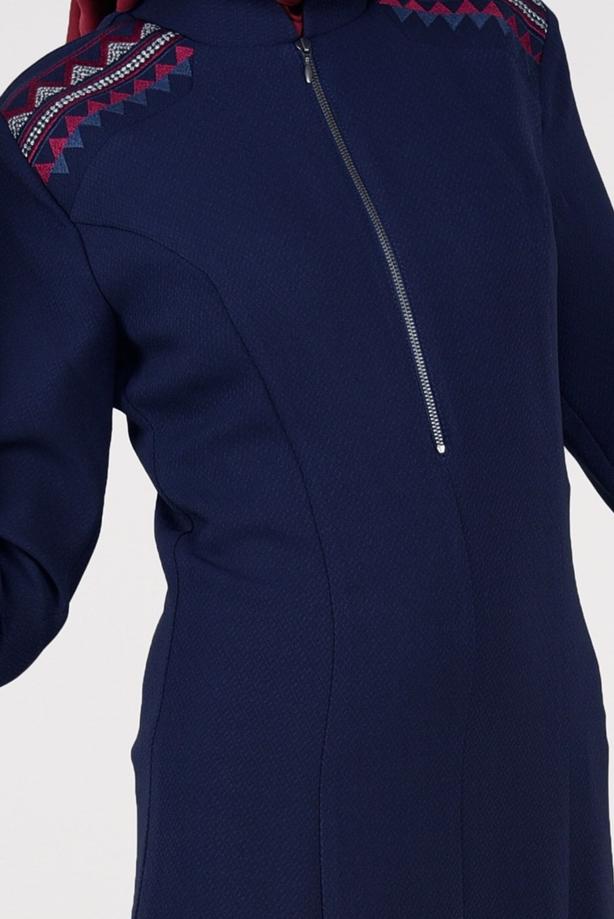 Tesettür giyim LACİVERT FERMUAR DETAYLI NAKIŞLI ELBİSE 4966  - TRENDTESETTÜR