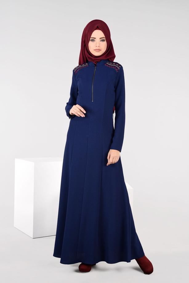 Tesettür giyim LACİVERT FERMUAR DETAYLI NAKIŞLI ELBİSE 4966  - TRENDTESETTÜR