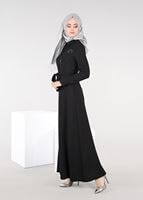 Tesettür giyim SİYAH ÇİÇEK NAKIŞLI ELBİSE 4969