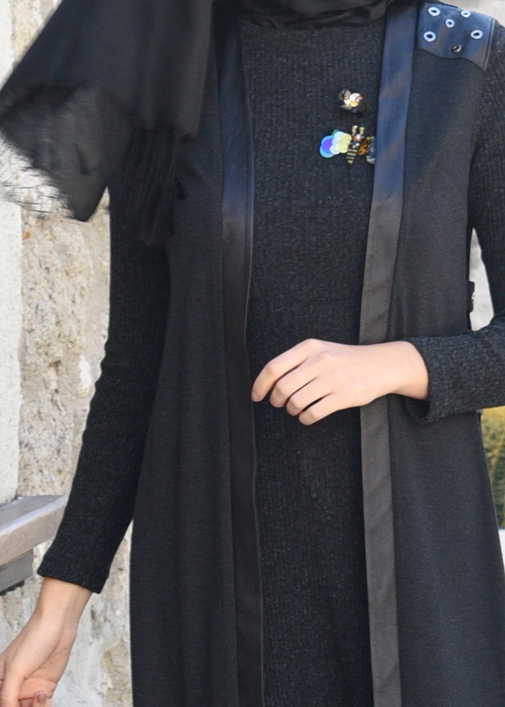 Tesettür giyim SİYAH ARMALI FİTİLLİ TRİKO DAR KESİM ELBİSE 4988