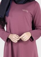 Tesettür giyim BORDO YAZI DETAYLI SPOR ELBİSE 8841