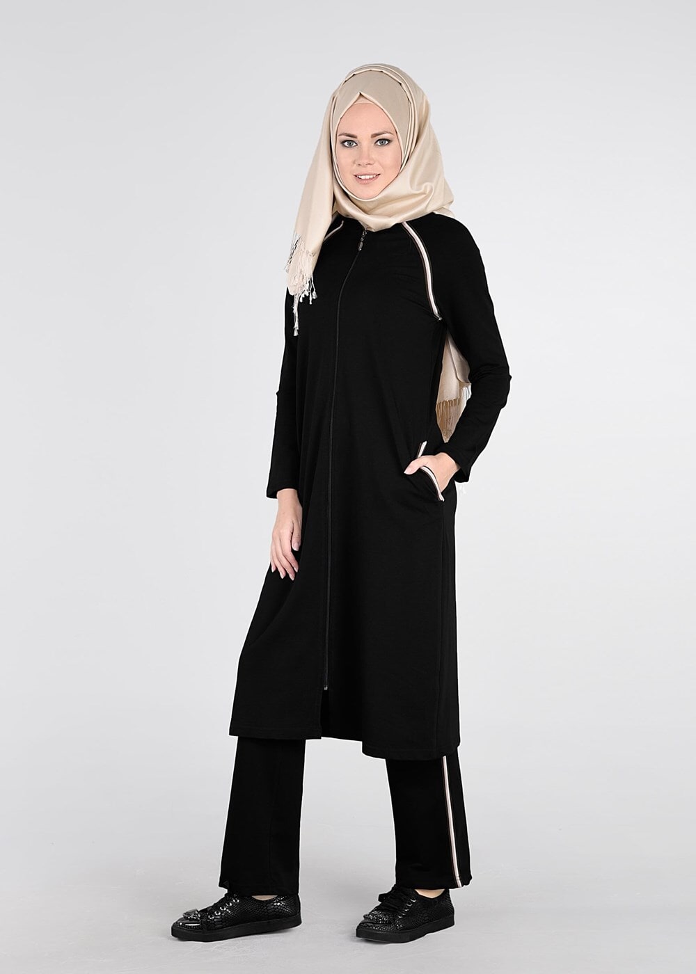 Vêtements hijab NOIR SURVÊTEMENT EN REGLAN 31104 