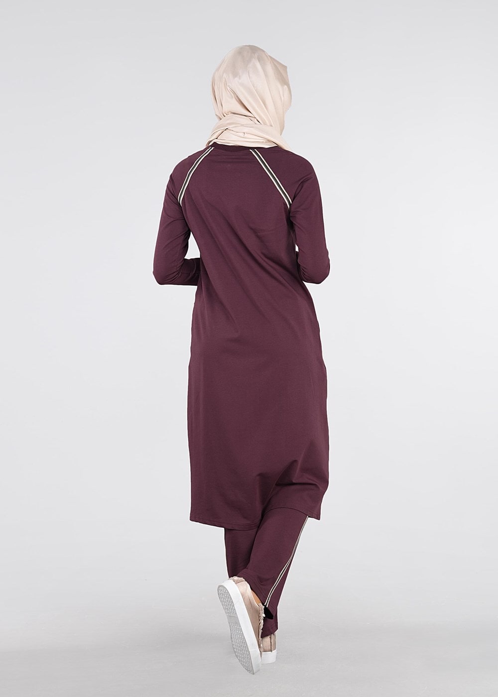 Vêtements hijab PRUNE SURVÊTEMENT EN REGLAN 31104 