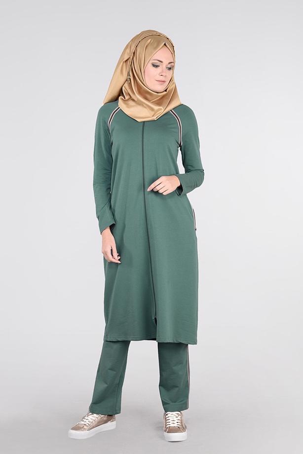 Hijab clothing GREEN REGLAN TRACKSUIT 31104 - TRENDTESETTÜR