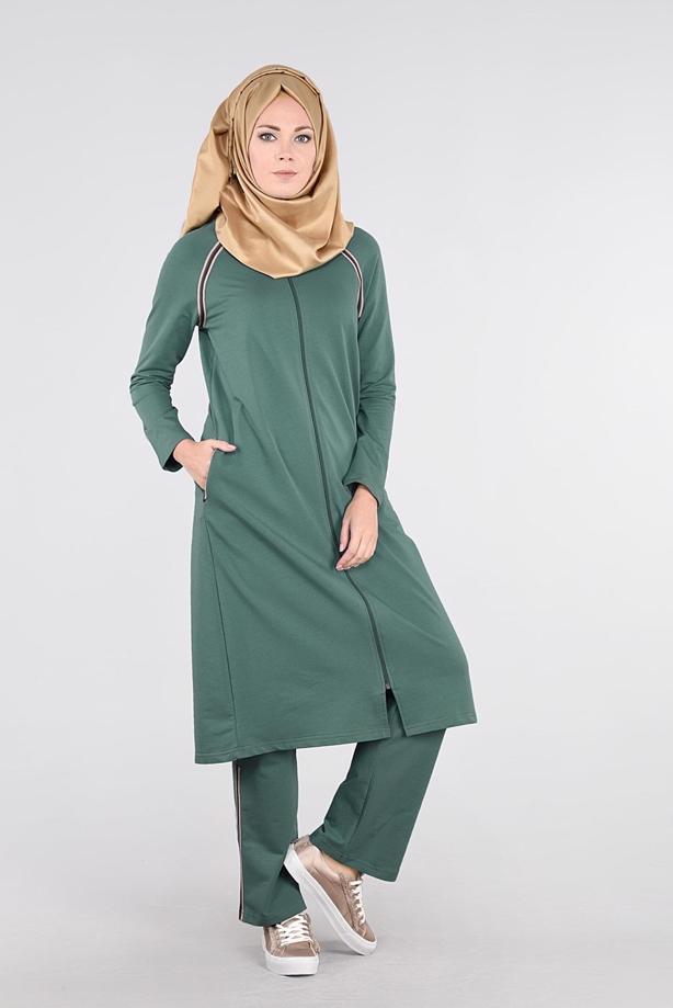 Hijab clothing GREEN REGLAN TRACKSUIT 31104 - TRENDTESETTÜR
