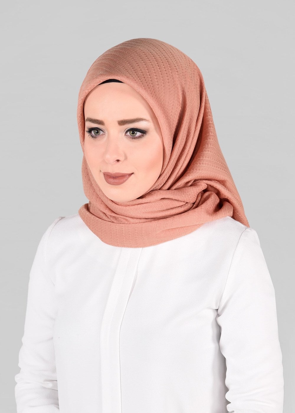 Tesettür giyim PUDRA T 9880 ALVİNA KENDİNDEN DESENLİ EŞARP