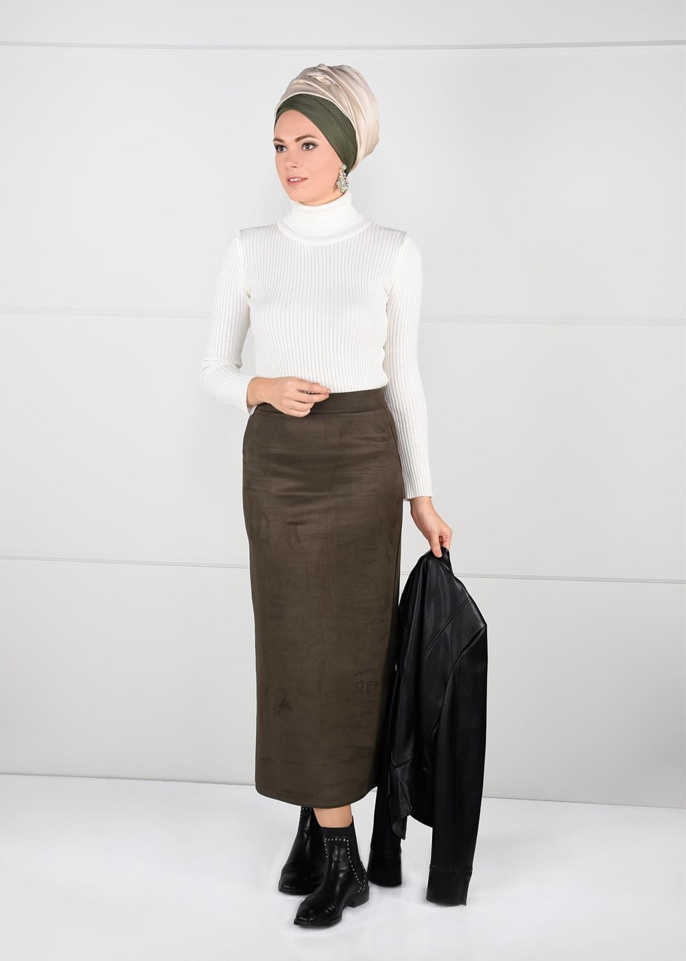 Tesettür giyim HAKİ DAR KESİM SÜET ETEK 85941