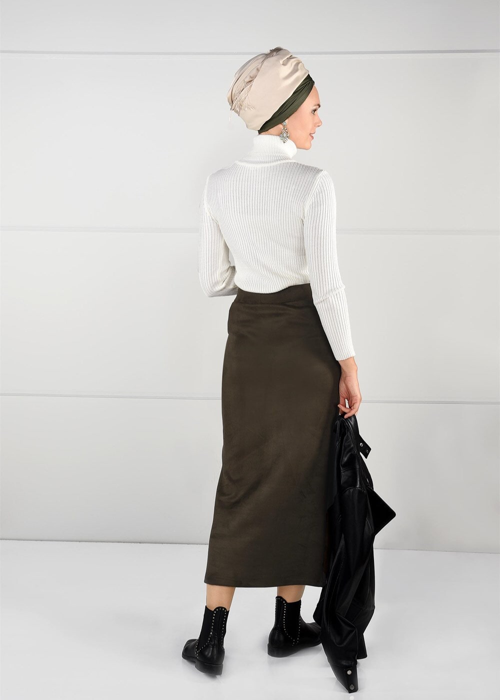 Tesettür giyim HAKİ DAR KESİM SÜET ETEK 85941