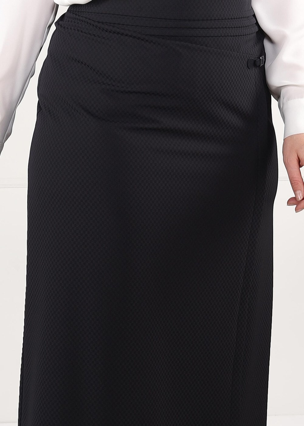 Hijab clothing BLACK WRAP-OVER SKIRT 6898 
