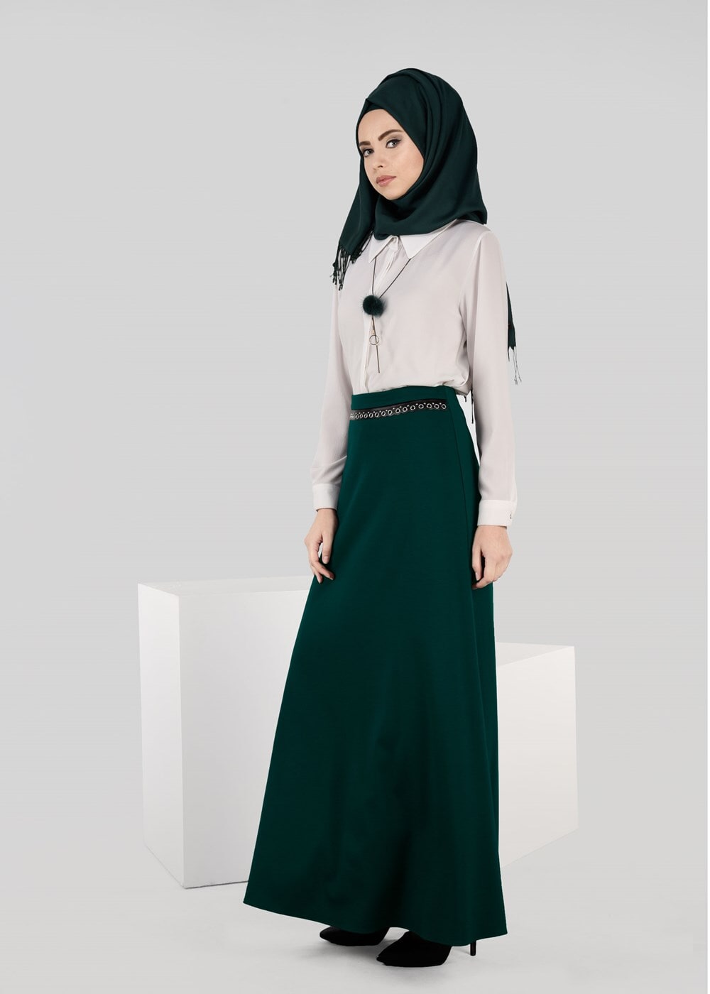 Tesettür giyim YEŞİL KUŞ GÖZÜ DETAYLI ETEK 6943