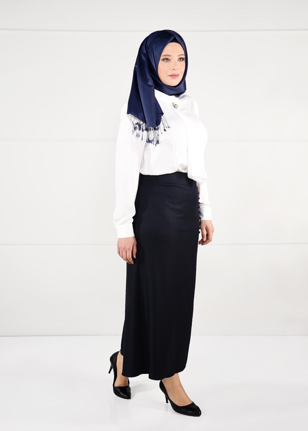 Hijab clothing NAVY BLUE BUTTONED SKIRT WITH HIDDEN SLITS  6946 