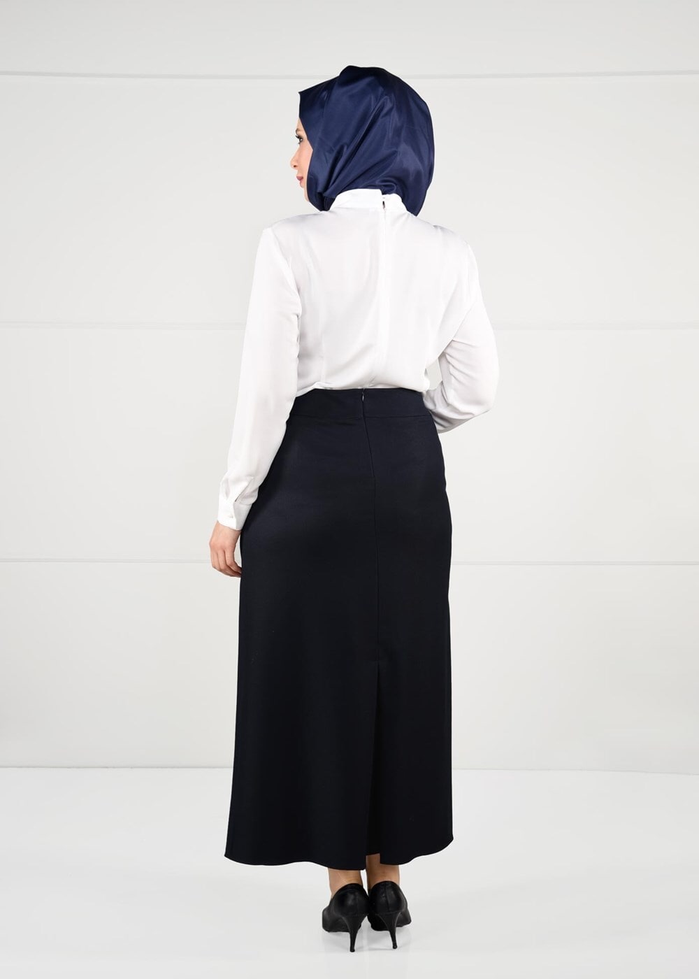 Hijab clothing NAVY BLUE BUTTONED SKIRT WITH HIDDEN SLITS  6946 