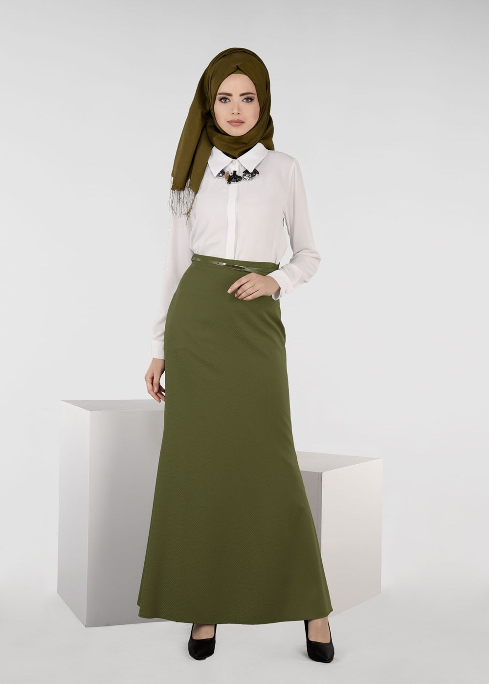 Tesettür giyim YEŞİL KEMERLİ ETEK 6960 