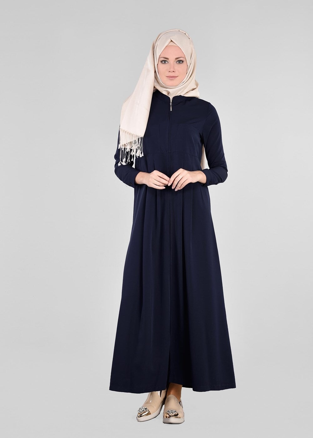 Tesettür giyim LACİVERT FERMUARLI FERACE 26106 