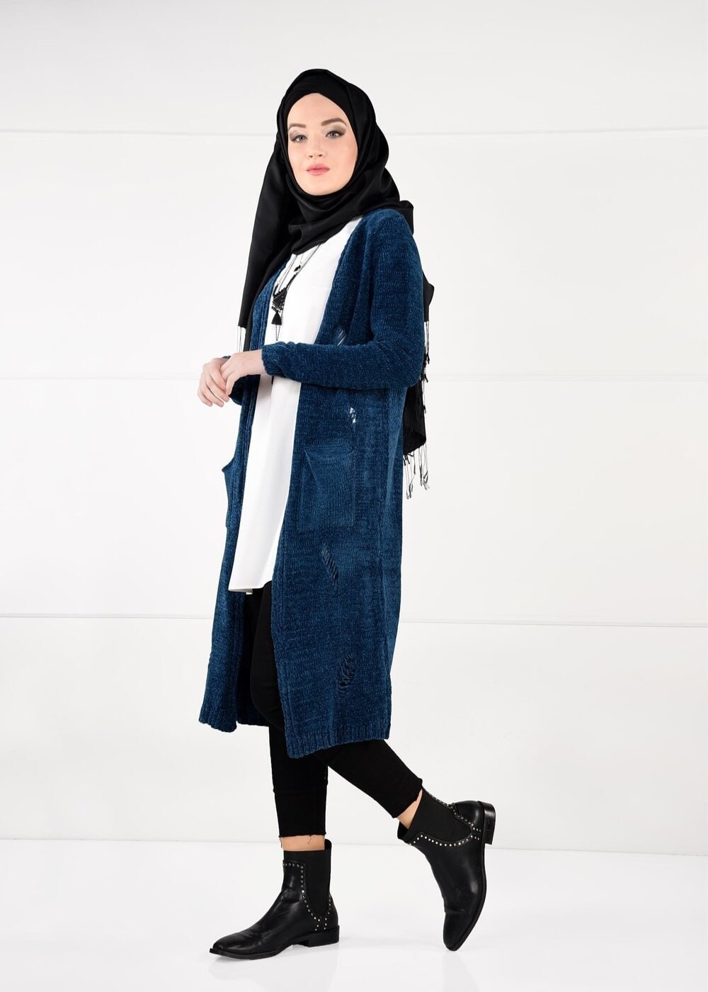 Hijab clothing NAVY BLUE VELVET CARDIGAN 0203 