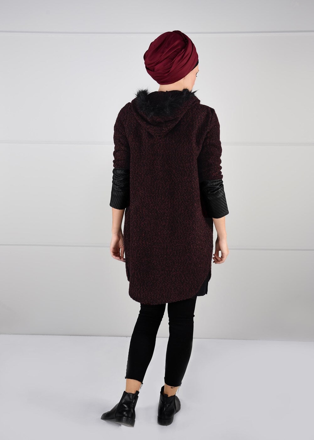 Tesettür giyim BORDO SUNİ DERİ DETAYLI KABAN 31241