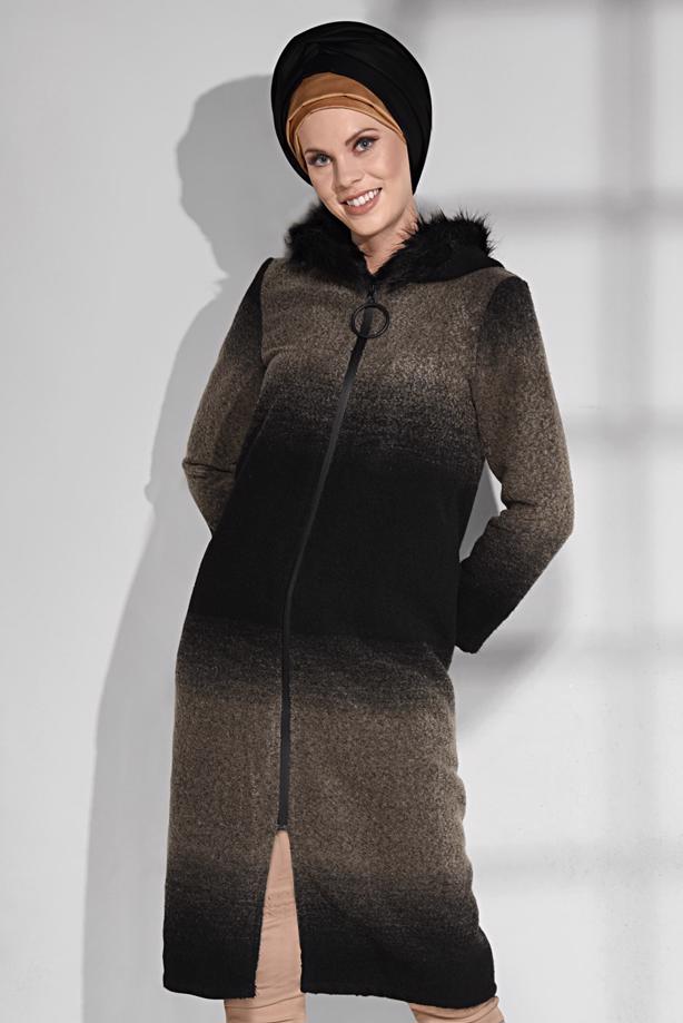 Tesettür giyim  KAPÜŞONU KÜRKLÜ FERMUARLI KABAN 32241 - TRENDTESETTÜR