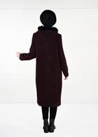 Tesettür giyim BORDO EKOSE DESENLİ KAŞE KABAN 50451