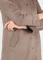 Tesettür giyim BEJ KAPÜŞONU PELUŞ SÜET KABAN 64941 