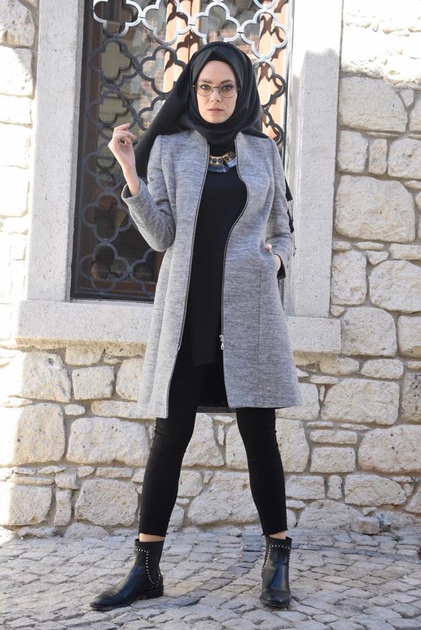 Tesettür giyim  FERMUARLI HAKİM YAKA KABAN 4625  - TRENDTESETTÜR