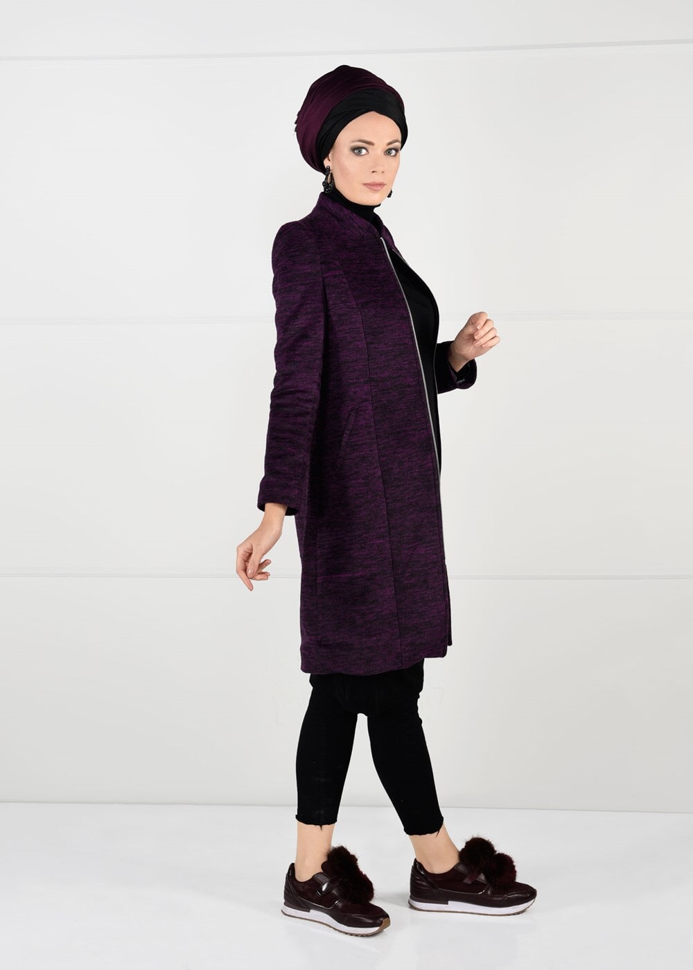 Tesettür giyim MOR FERMUARLI HAKİM YAKA KABAN 4625 