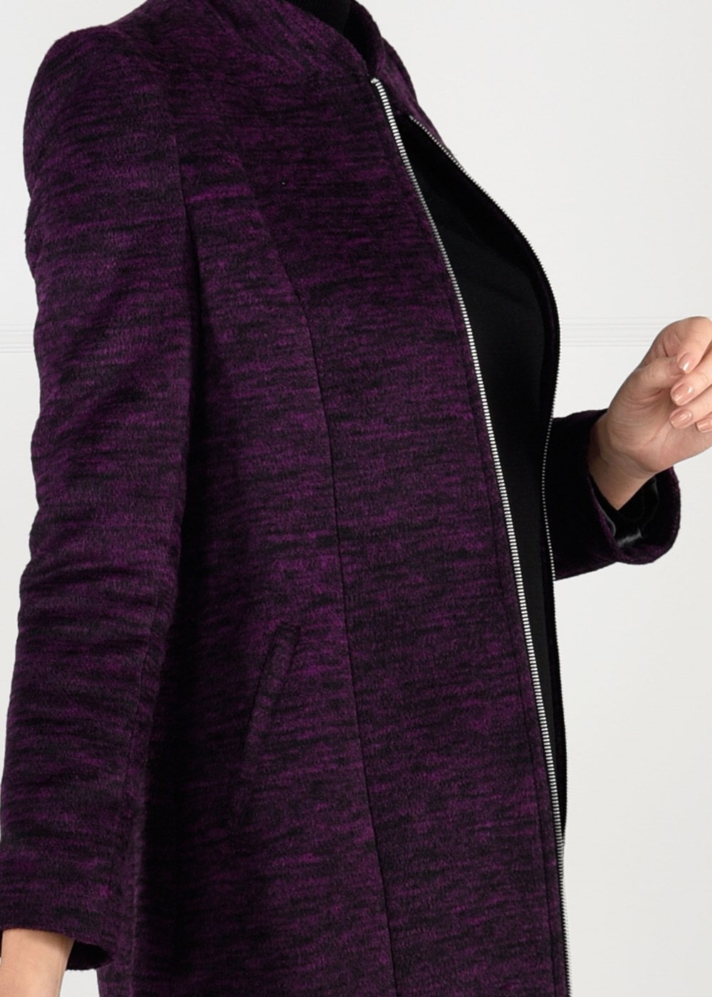 Tesettür giyim MOR FERMUARLI HAKİM YAKA KABAN 4625 