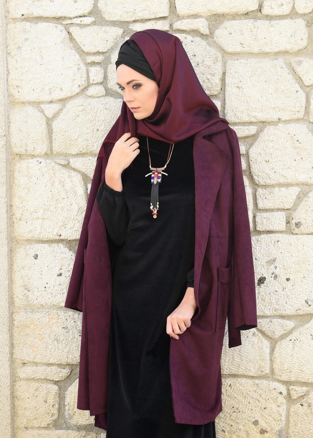 Tesettür giyim BORDO KUŞAKLI SÜET KABAN 5617 