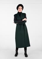 Tesettür giyim YEŞİL KOLLARI DERİ DETAYLI KABAN 9470 