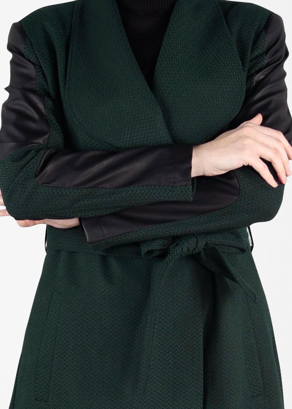 Tesettür giyim YEŞİL KOLLARI DERİ DETAYLI KABAN 9470 