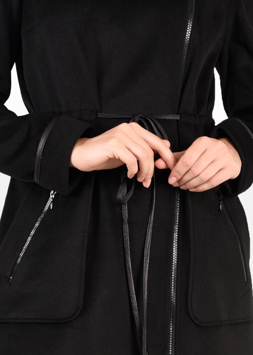 Tesettür giyim SİYAH FERMUARLI BELİ BÜZGÜLÜ KABAN 9473 