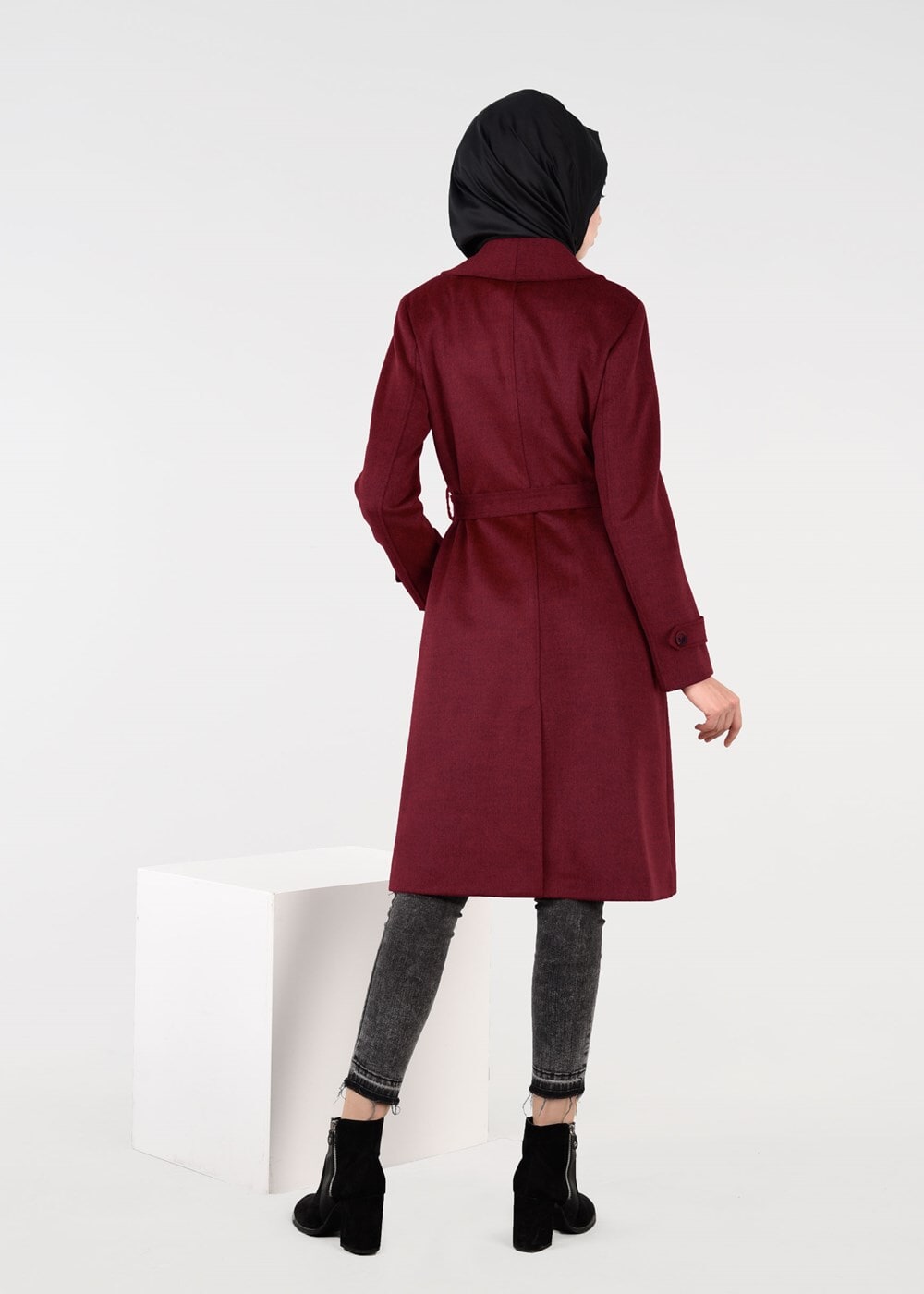 Tesettür giyim BORDO KRUVAZE CEPLİ KABAN 9481 