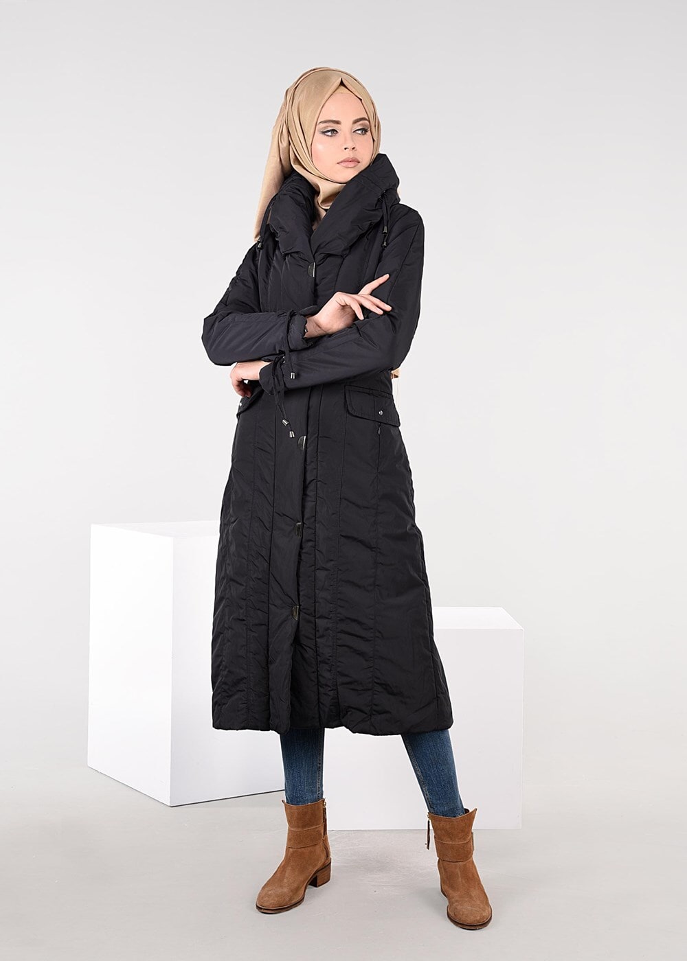 Tesettür giyim LACİVERT ALVİNA ŞİŞME KABAN 9511