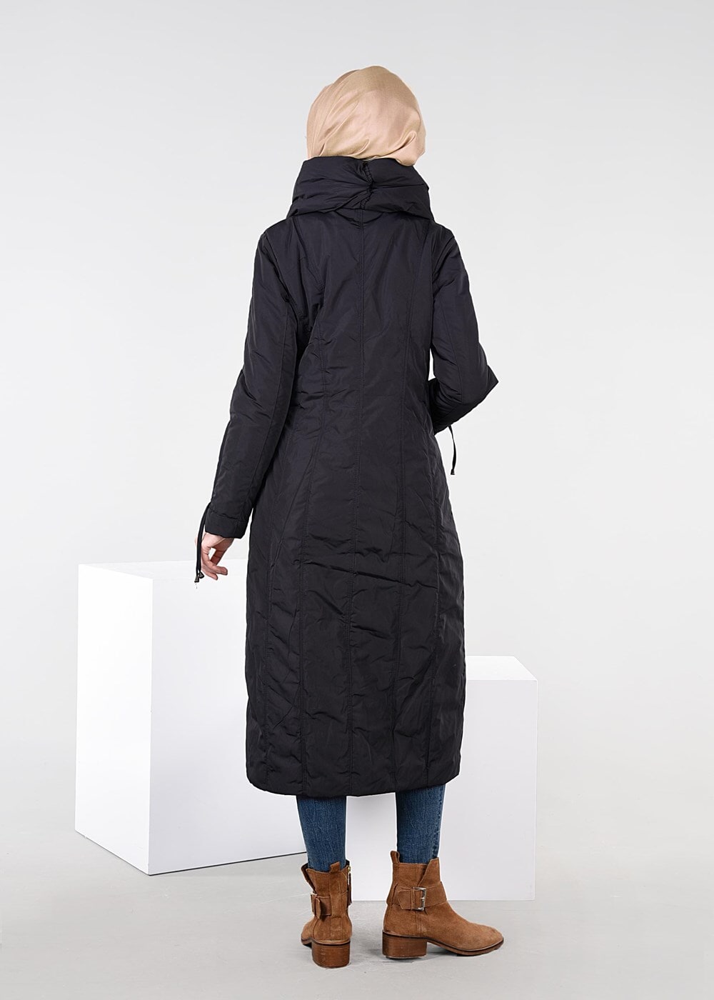 Tesettür giyim LACİVERT ALVİNA ŞİŞME KABAN 9511