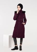 Tesettür giyim BORDO KÜRK DETAYLI BAĞCIKLI KABAN 9514