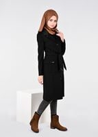 Tesettür giyim SİYAH BELİ KUŞAKLI KAŞE KABAN 9529 
