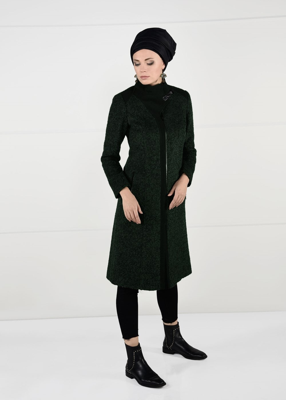 Tesettür giyim HAKİ FERMUARLI KEÇE KABAN 9531