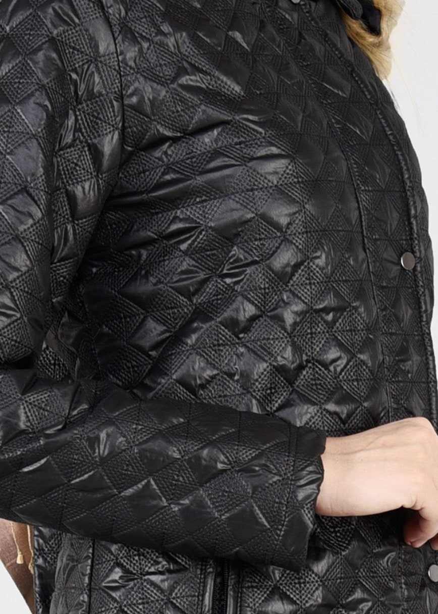 Tesettür giyim SİYAH KAPÜŞONU PELUŞLU KABAN 9532