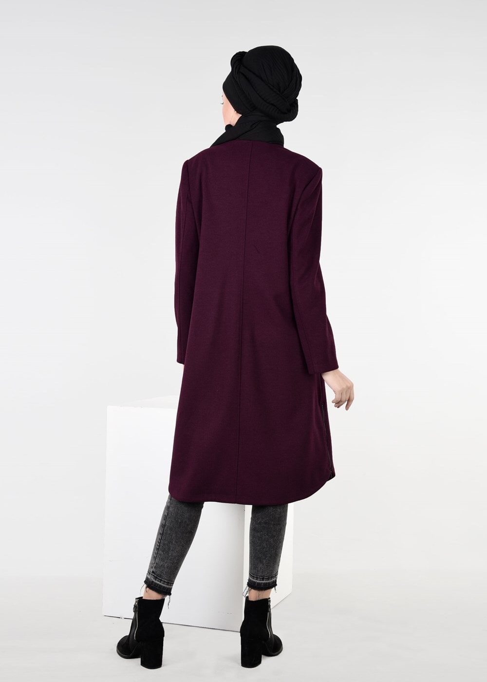 Tesettür giyim MÜRDÜM BİSİKLET YAKA KAŞE KABAN 9555 