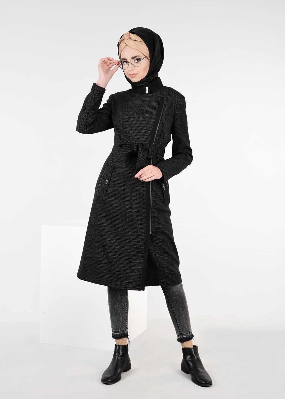 Tesettür giyim SİYAH KRUVAZE FERMUARLI KABAN 9560 
