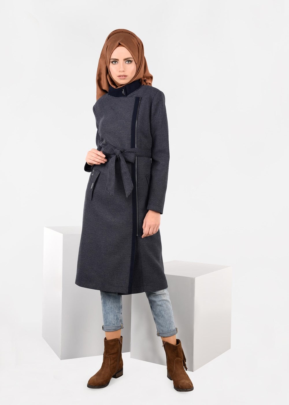 Tesettür giyim LACİVERT KRUVAZE FERMUARLI KABAN 9560 