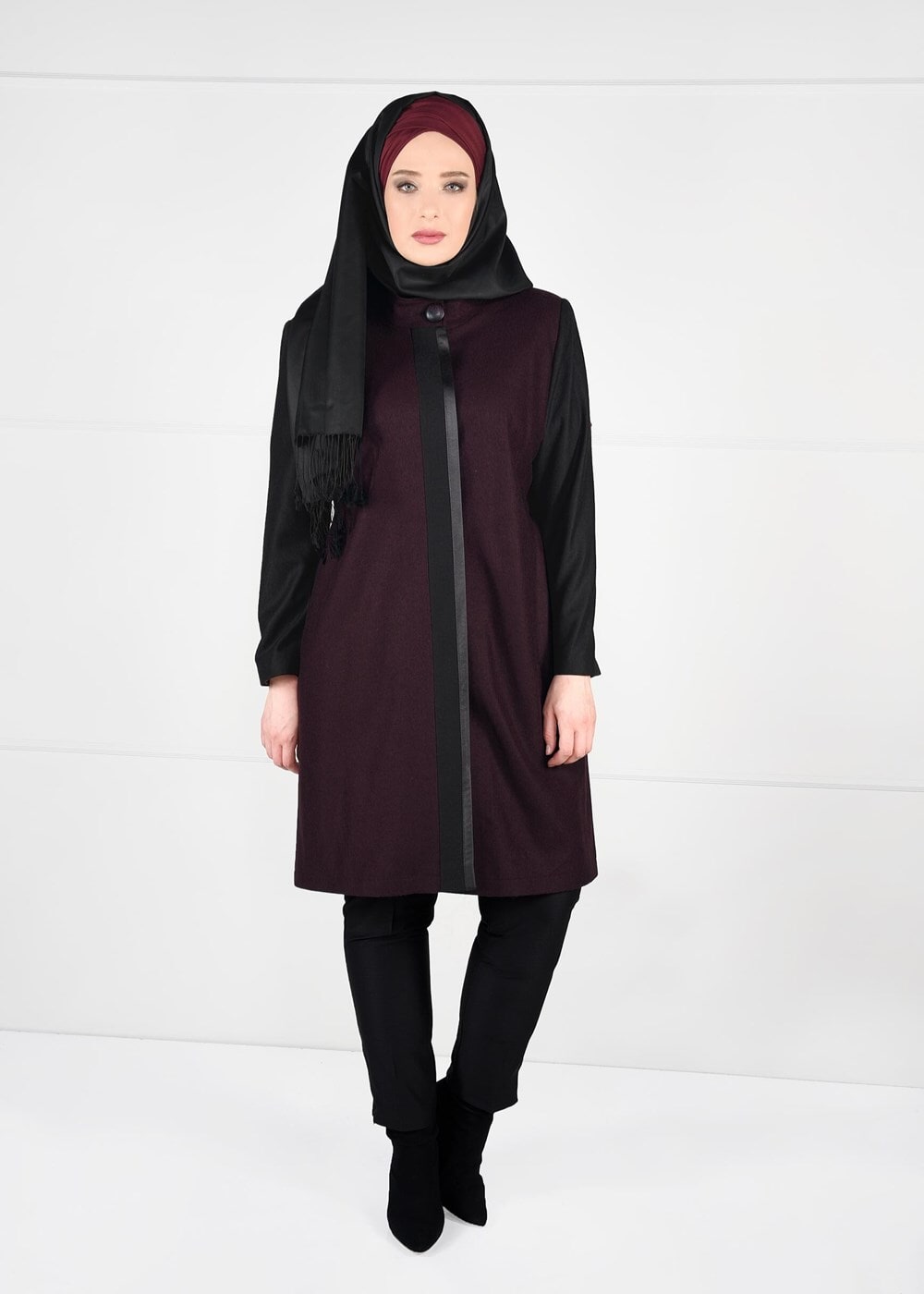 Vêtements hijab PRUNE MANTEAU EN LAINE À LIGNÉ EN DOUBLE-COULEUR 9565 