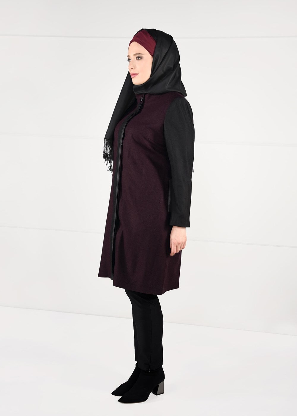 Hijab clothing PLUM FRONTAL-STRIPPED DOUBLE-COLOR WALKER COAT 9565 