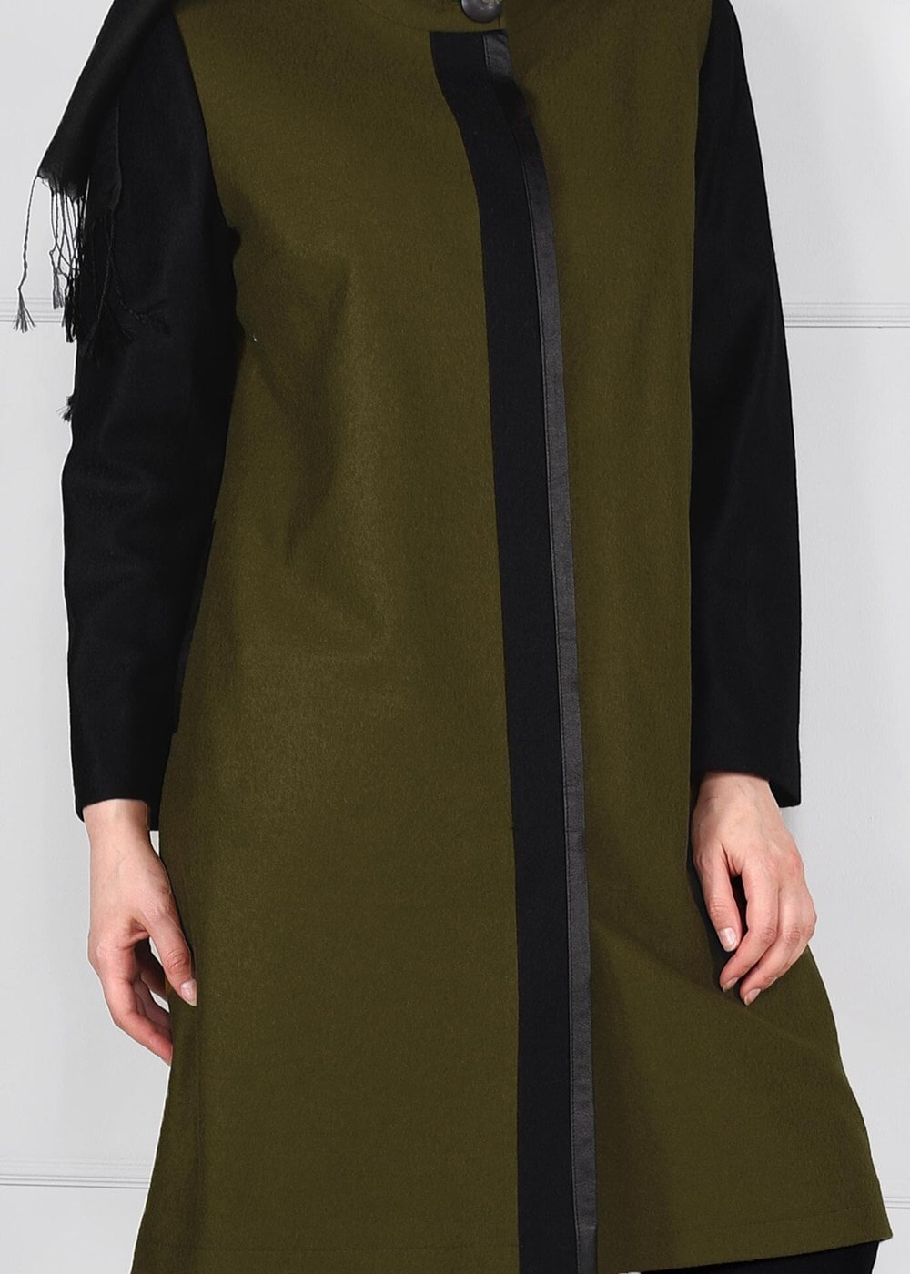 Hijab clothing GREEN FRONTAL-STRIPPED DOUBLE-COLOR WALKER COAT 9565 