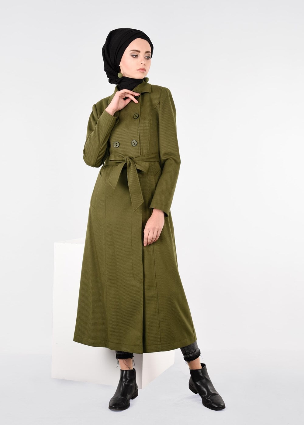 Tesettür giyim HAKİ KRUVAZE KEMERLİ DÜĞMELİ KABAN 9586 
