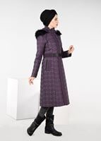 Tesettür giyim MÜRDÜM DESENLİ KEMERLİ KAPÜŞONLU KABAN 9598 