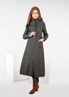 Tesettür giyim HAKİ KEMERLİ KAPÜŞONLU KABAN 9600 