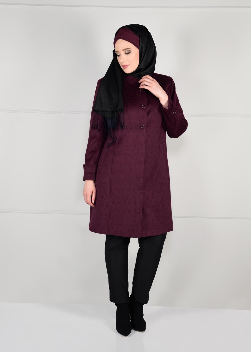Hijab clothing PLUM GROMMET DETAILED WALKER COAT 9610