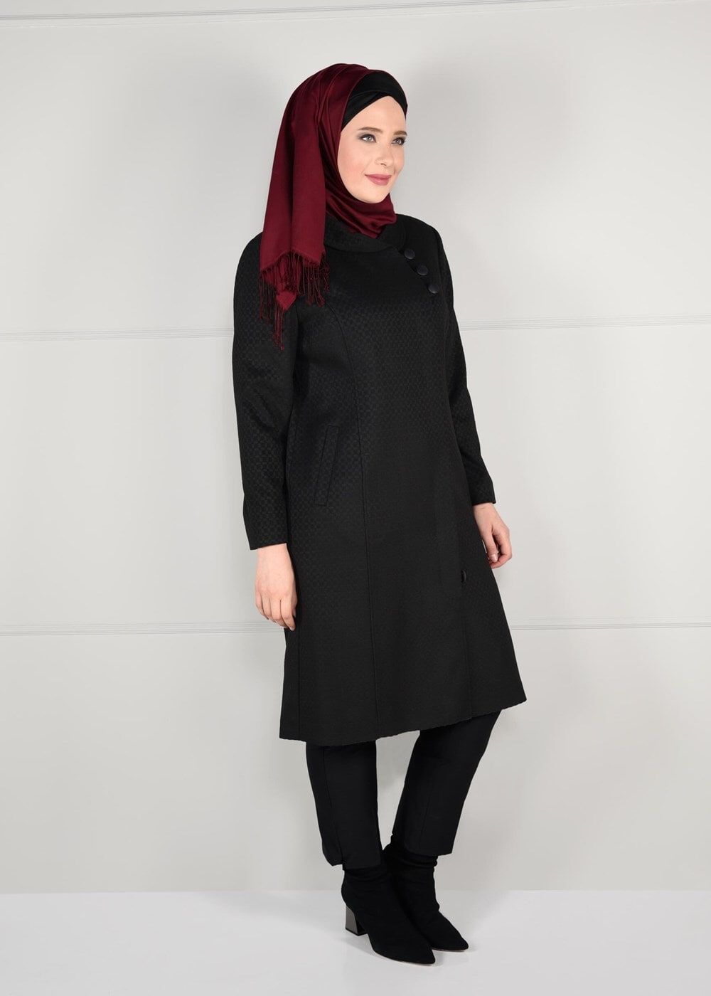 Hijab clothing BLACK BUTTONED WALKER COAT 9611 
